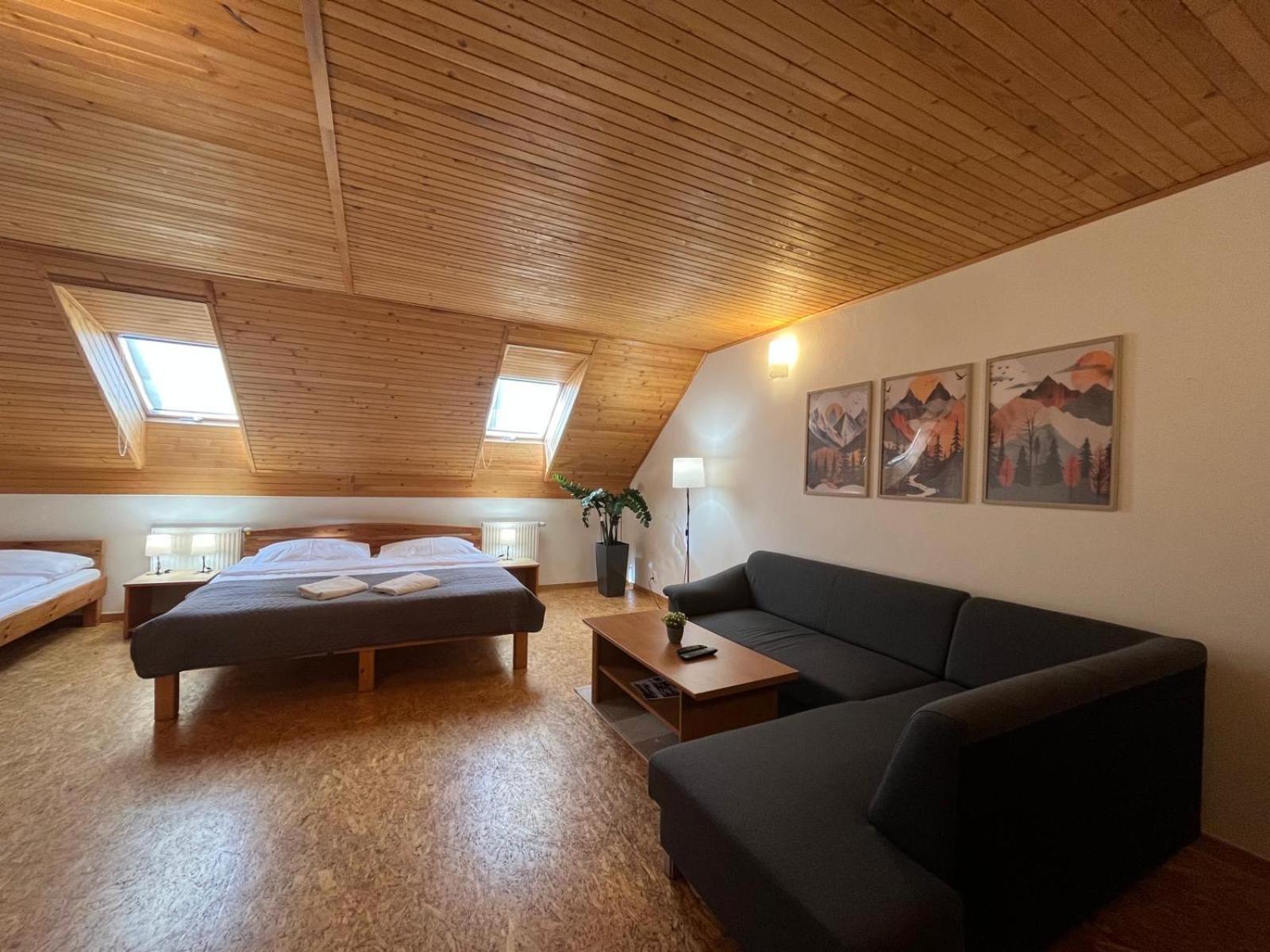 Penzion Ruzbasky Stara Lesna Exterior photo